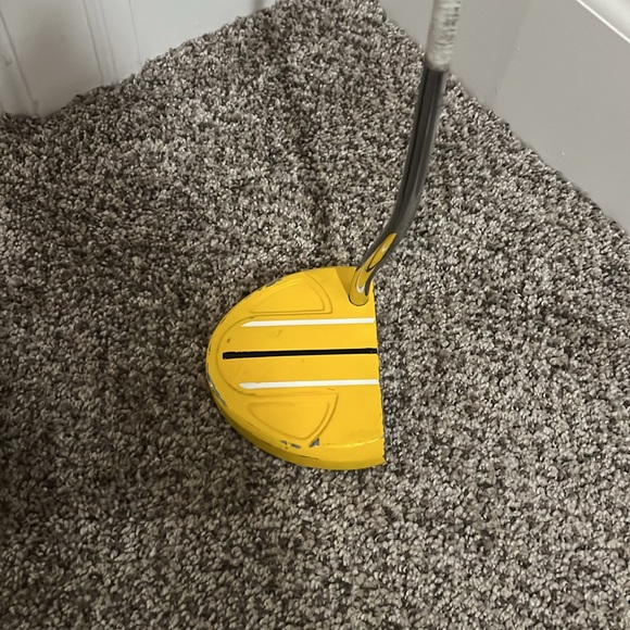 Silver Ray Yellow Putter - Picture 2 of 4